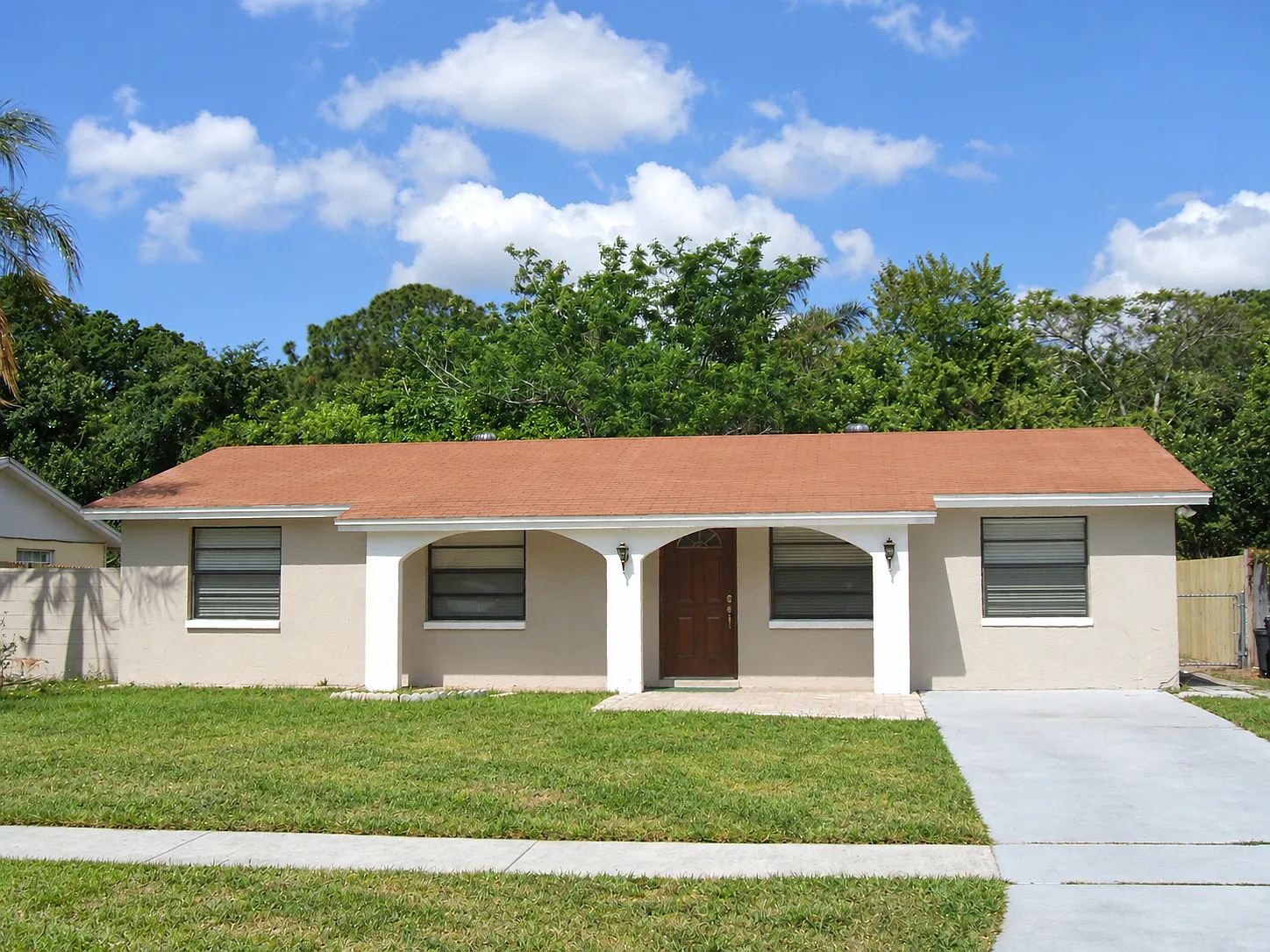 3 bed, 1598 sqft, $2,495 — Photo 1