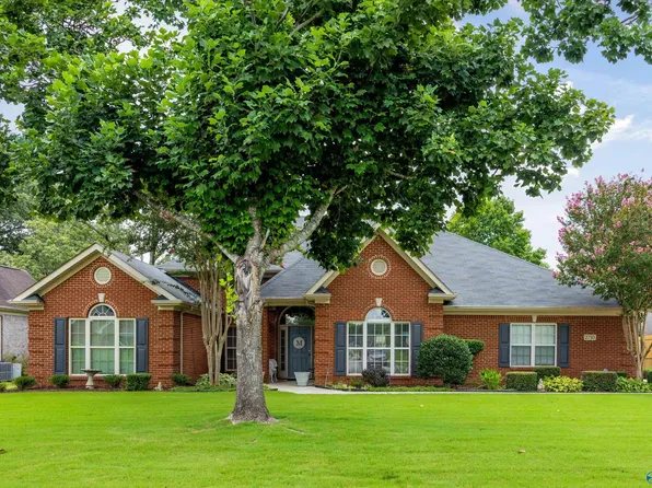 2710 Arbor Oak Dr SE, Owens Cross Roads, AL 35763