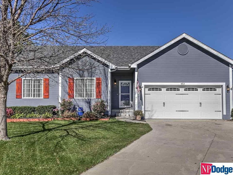 1st image of 4812 N 148th Cir