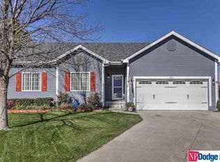 4812 N 148th Cir, Omaha, NE 68116