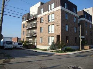 721 E North St APT 1D, Indianapolis, IN