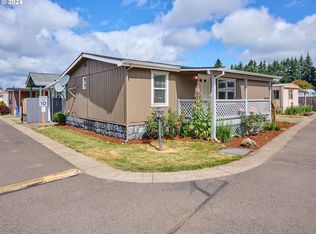 820 NW Wade St, Estacada, OR 97023