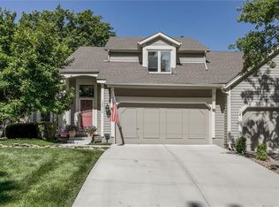 12014 Hemlock St, Overland Park, KS 66213