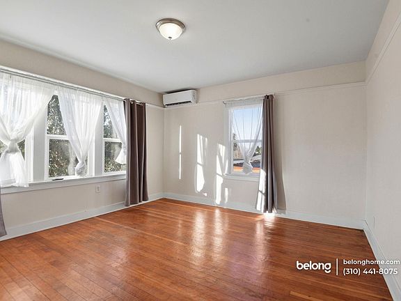 5th image of 1610 W 36th Pl #1