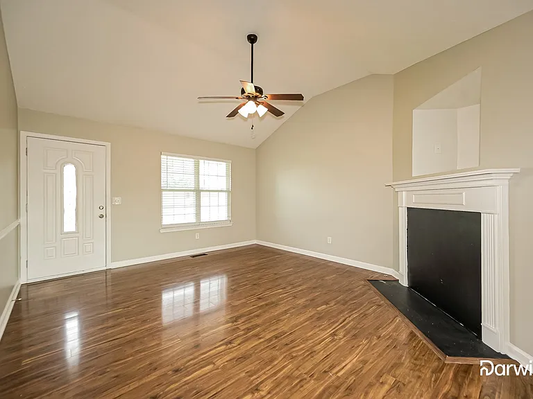1060 Windtree Trce — Photo 7