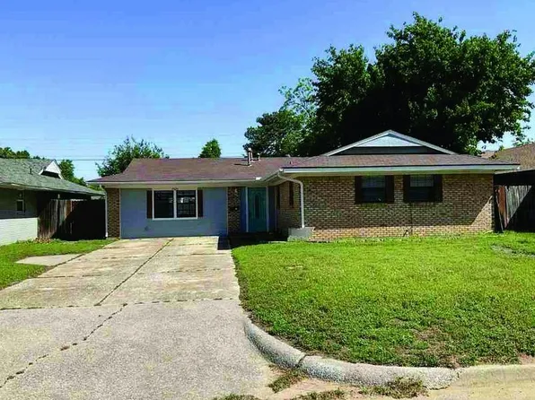7425 NW 9th St, Bethany, OK 73008