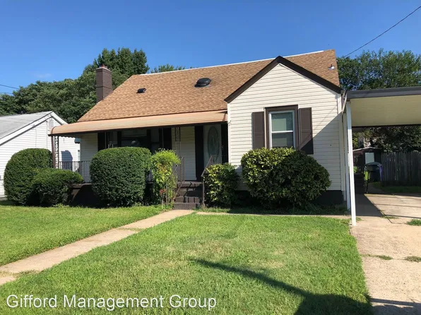 1082 Johnstons Rd, Norfolk, VA 23513