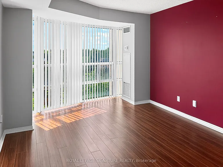233 Beecroft Rd #506 — Photo 7