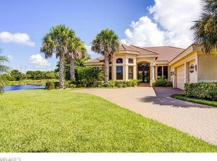 6841 Misty Lake Ct, Fort Myers, FL 33908