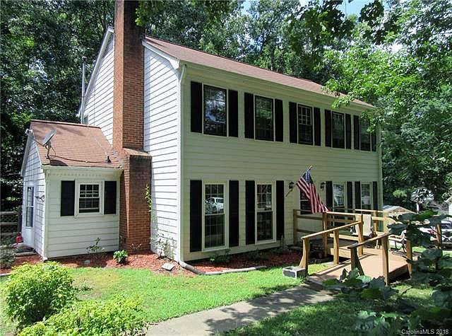 1st image of 7910 Crockett Ln