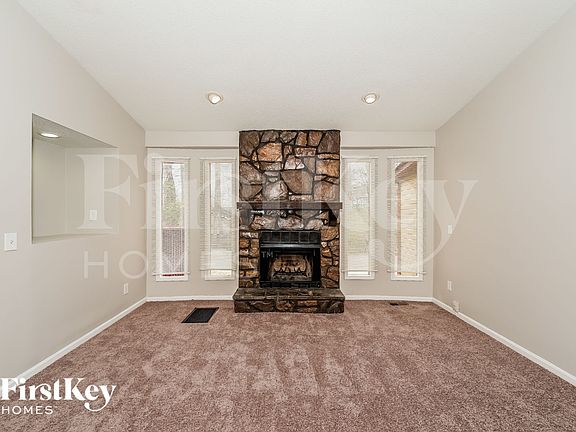 3rd image of 1516 Celinda Ln