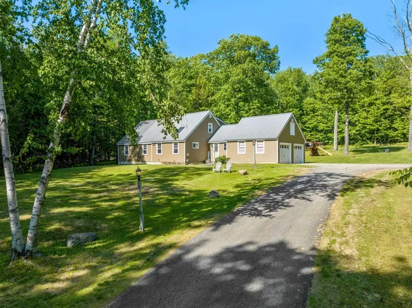 897 Sanborn Road, Sanbornton, NH 03269