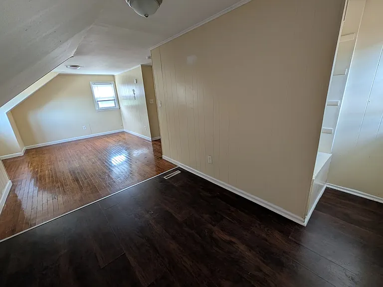 18 Townsend Ave #18 — Photo 13