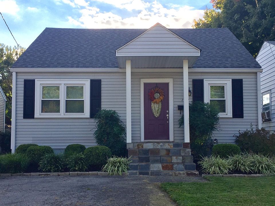 1st image of 2624 Pindell Ave