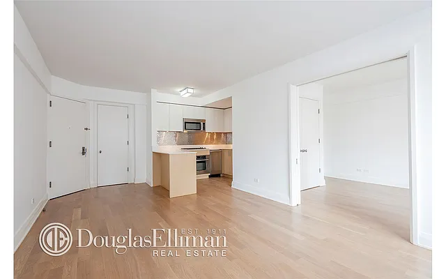 Rented by Douglas Elliman | media 25