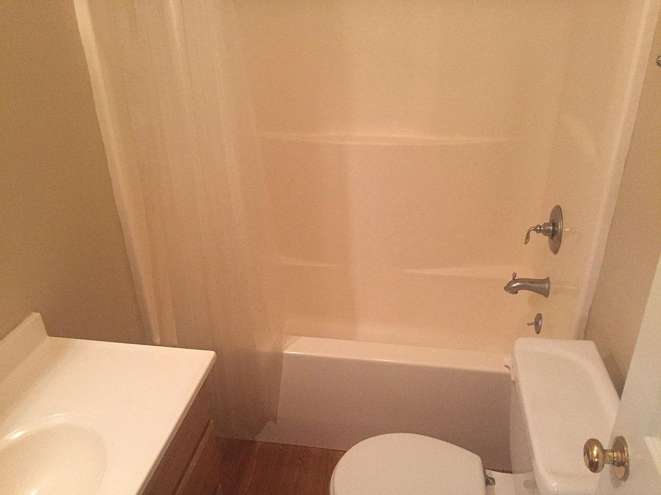 2nd image of 1300 Lafayette St #A