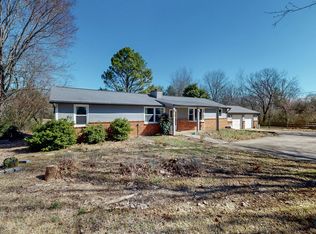 1254 Bakers Work Rd, Burns, TN 37029