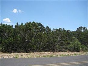 3rd image of 6 Canoncito Vista Ln