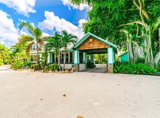 415 Indian Rocks Rd S, Largo, FL 33770