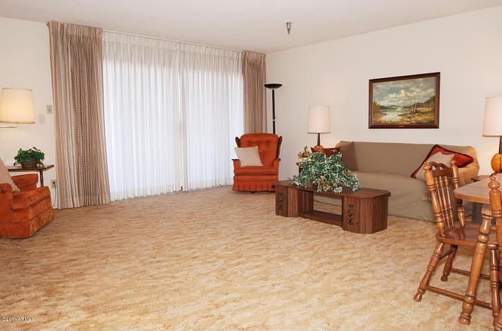 2nd image of 425 S Parkcrest Unit 312