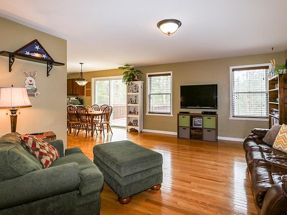4th image of 113 Landon Dr