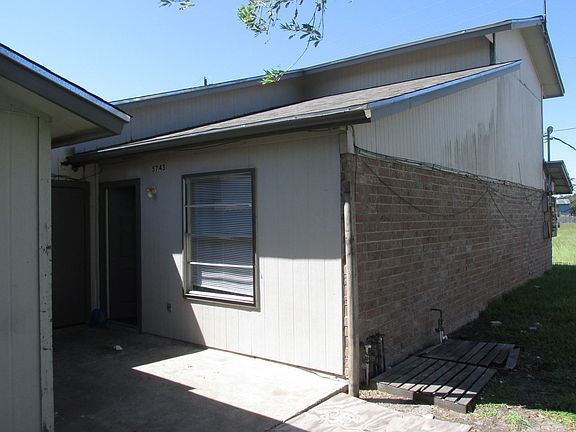 2nd image of 5735 Crestmore Dr