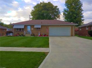 541 High St, Elyria, OH 44035