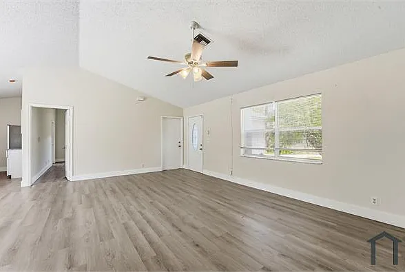 17958 Orange Grove Blvd — Photo 7