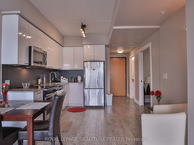 15 Prince Albert Blvd #518 — Photo 10