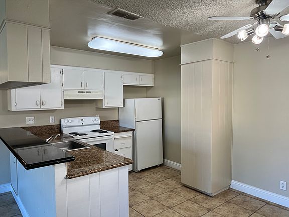 4th image of 2855 Norcade Cir #1