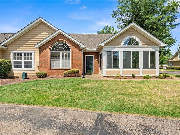 2nd image of 1159 Oak Heights Ln #101