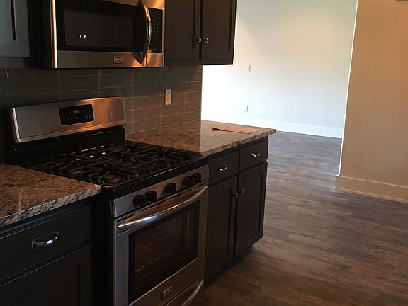 2nd image of 3120 Sunset Blvd