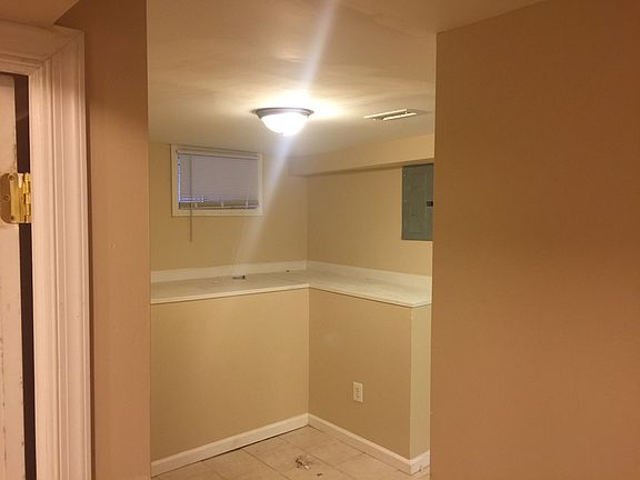 Additional Space lower floor