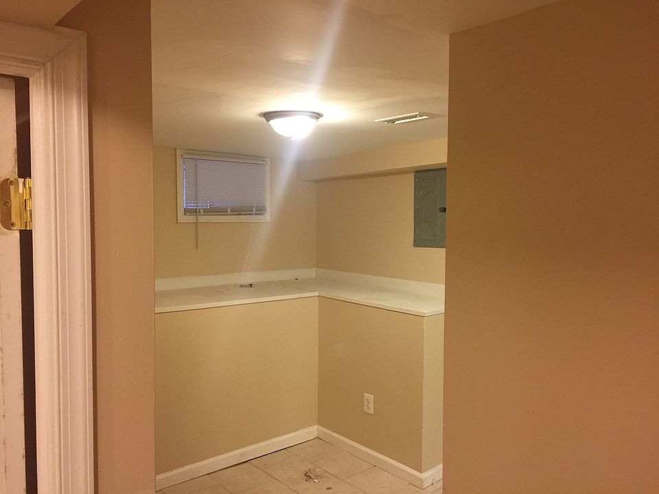 Additional Space lower floor