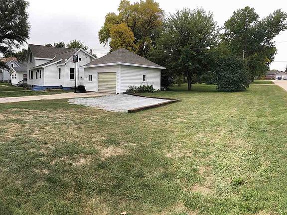 2nd image of 100 S 5th St