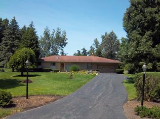 40 Ferndale Rd, Deer Park, IL 60010