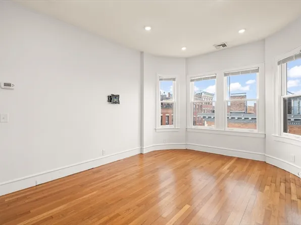 37 Revere St APT 8, Boston, MA 02114
