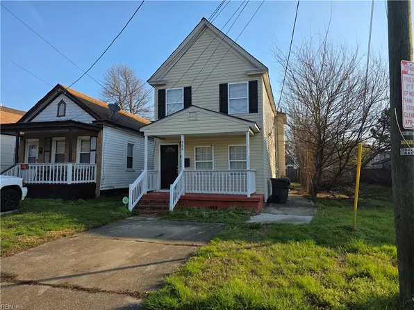 388 Poplar Ave, Newport News, VA 23607