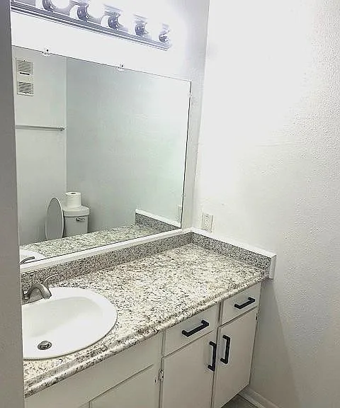 3075 Walnut Bend Ln #23 — Photo 11