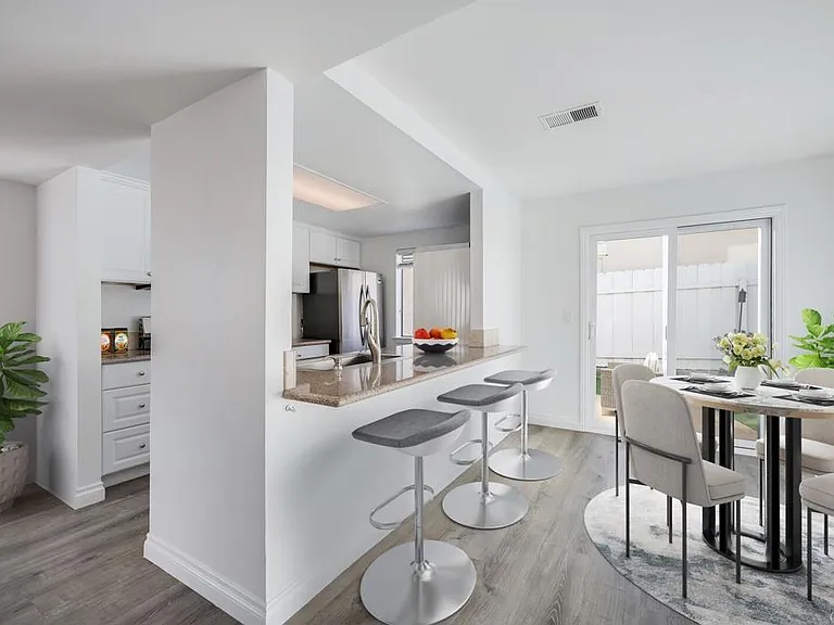 851 Del Mar Downs Rd #E — Photo 10