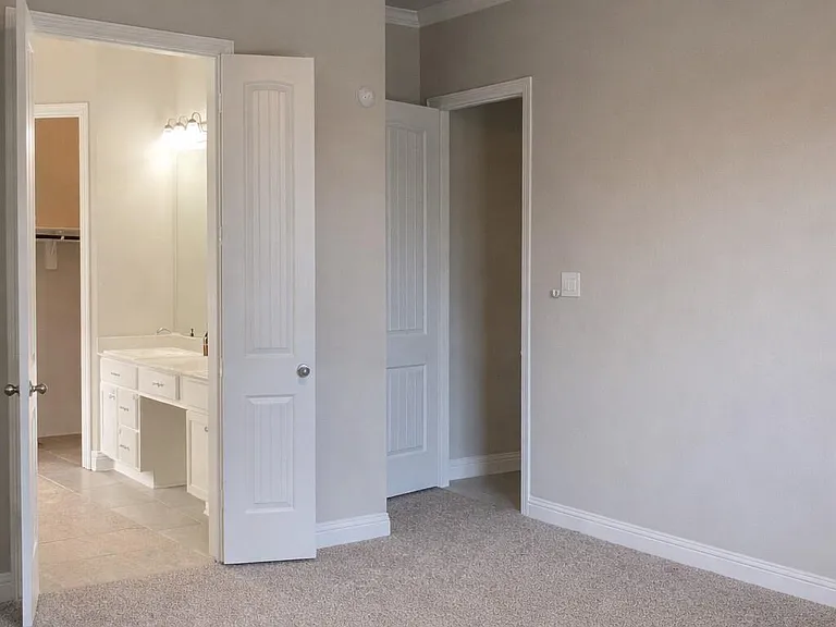 10442 Eastern Bluestar Dr — Photo 16