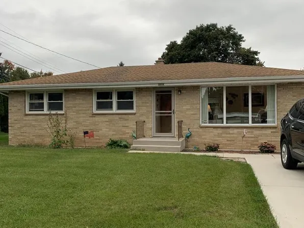 3018 Mill ROAD, Sheboygan, WI 53083