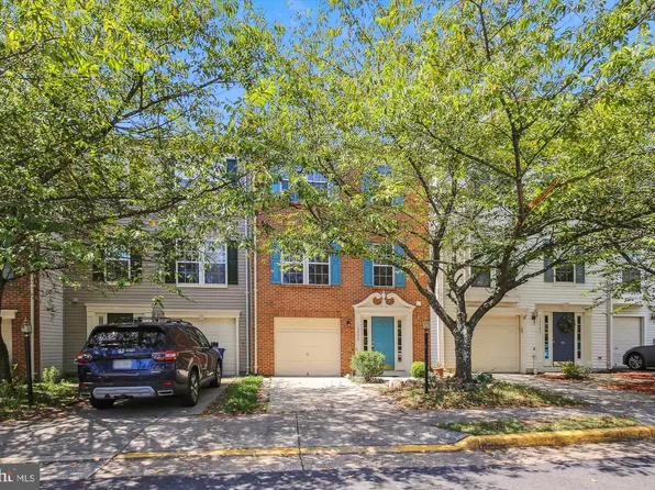 13593 Beckingham Dr, Herndon, VA 20171