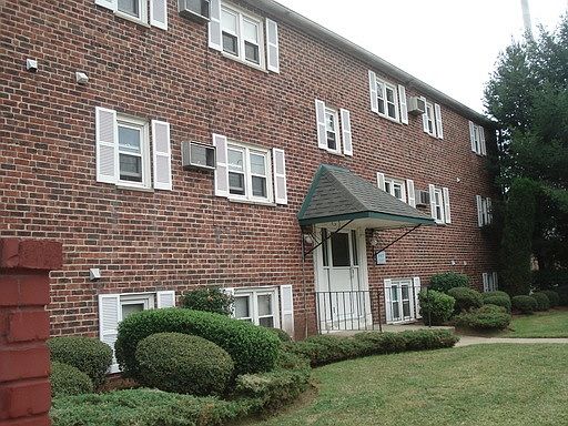 1st image of 13661 Philmont Ave