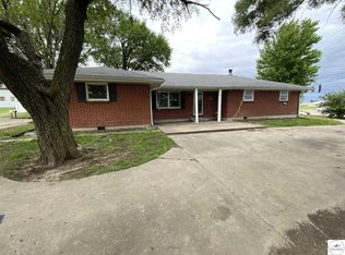 1600 Clarendon Rd, Sedalia, MO 65301