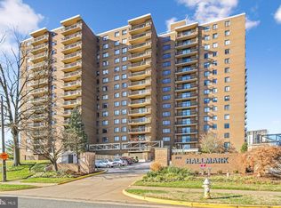 Hallmark, Alexandria, VA 22304