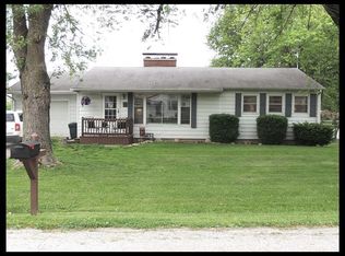 606 Maple Ln, Macon, MO 63552