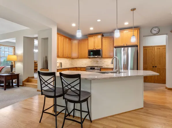 3457 Couchtown Path, Rosemount, MN 55068