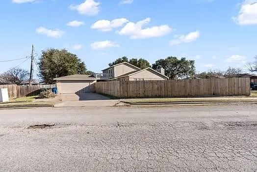 4402 Squaw Pass Ct — Photo 26