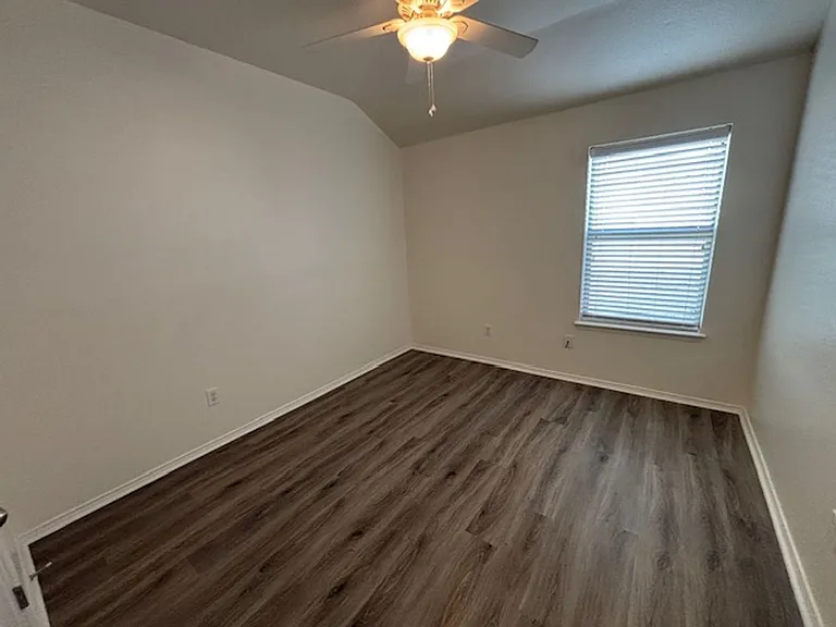 8135 Tierra Del Sol Rd — Photo 28